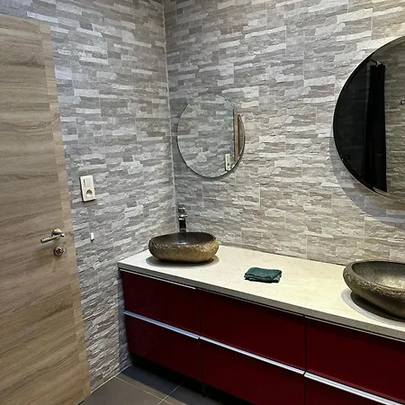 Πανσιόν Sportplaza *